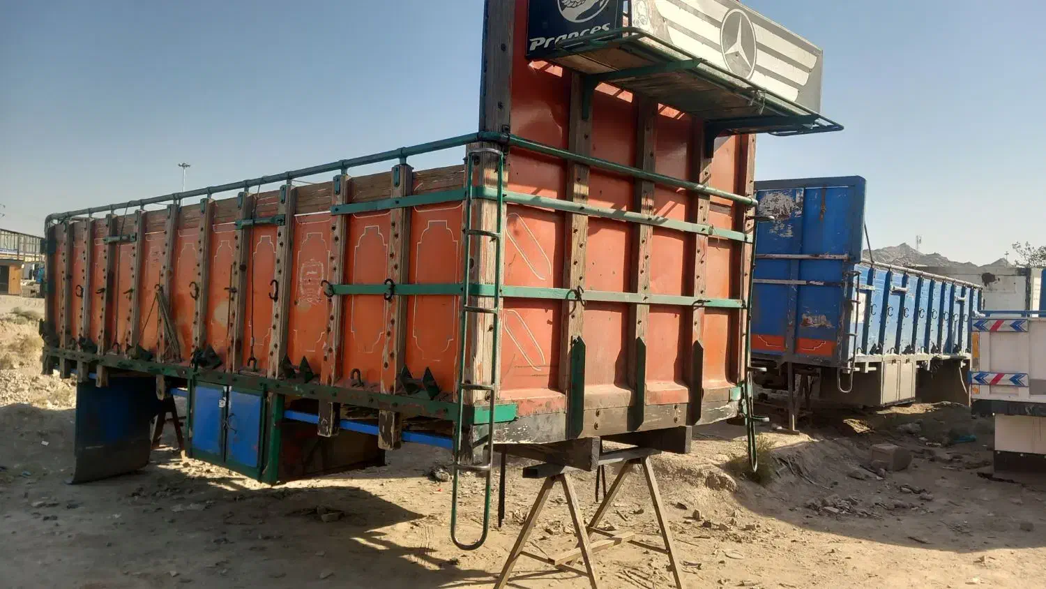 اتاق بنز|قطعات یدکی و لوازم جانبی|مشهد, رباط طرق|دیوار
