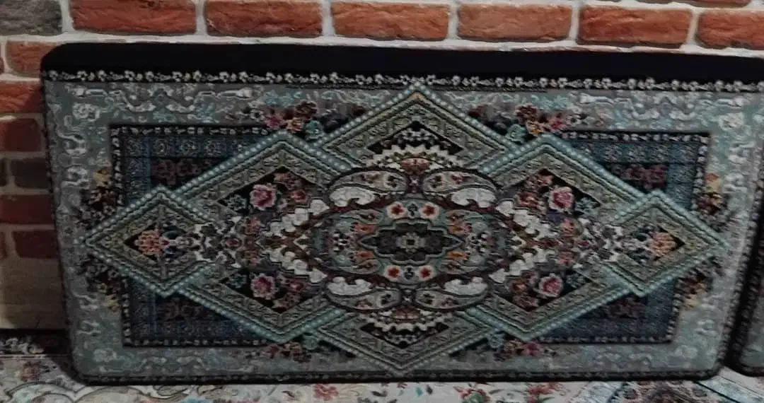 یک جفت پشتی فرش ماشینی|پشتی|قدس, شهر‌قدس|دیوار