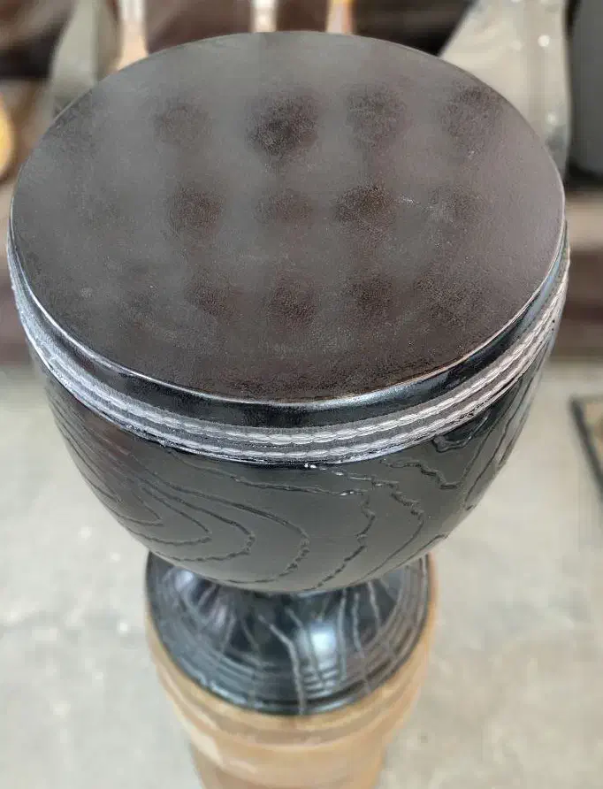 تنبک|سازهای سنتی|سنقر, |دیوار