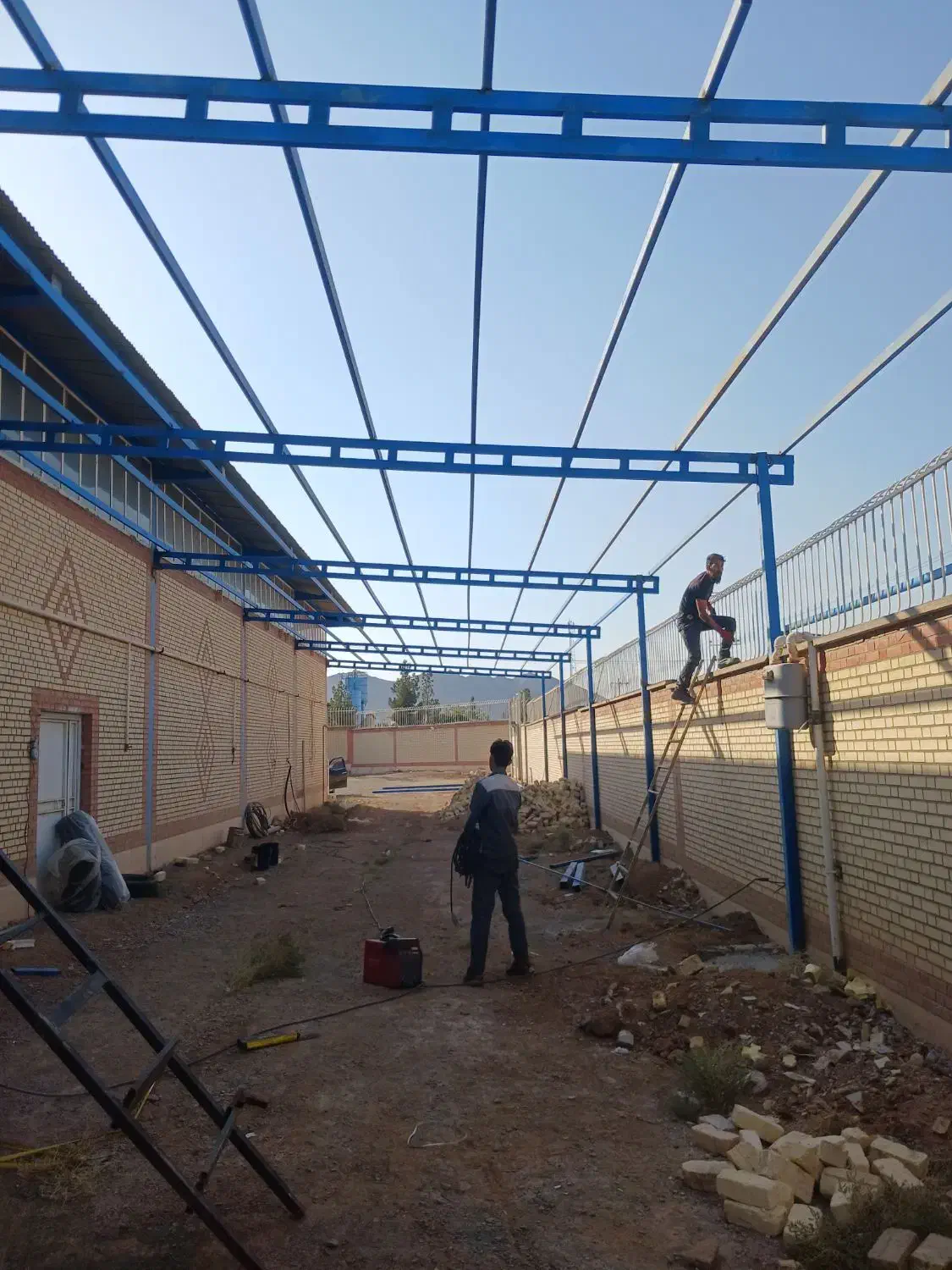 اجرای جوشکاری  ساخت نصب سوله سبک|خدمات پیشه و مهارت|اصفهان, عباس‌آباد|دیوار