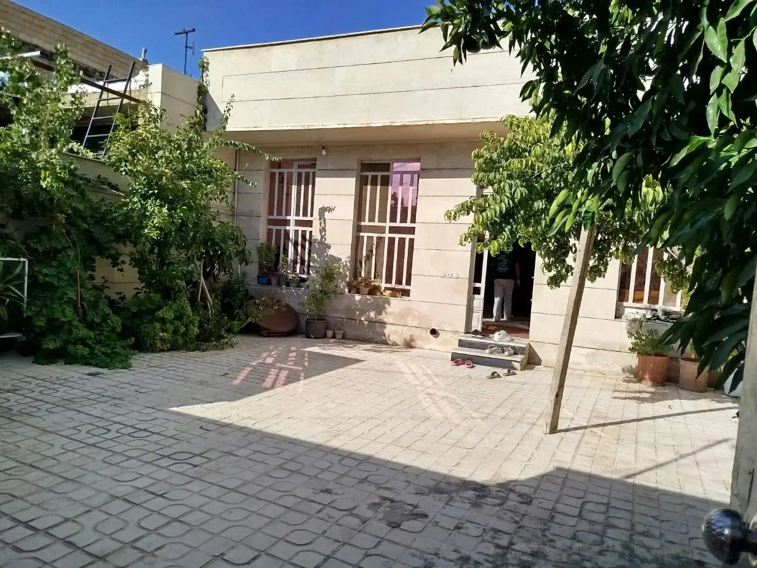 ویلایی ۲۳۰متر ، دوکله در آرامش قاضی آباد|فروش خانه و ویلا|خرم‌آباد, |دیوار