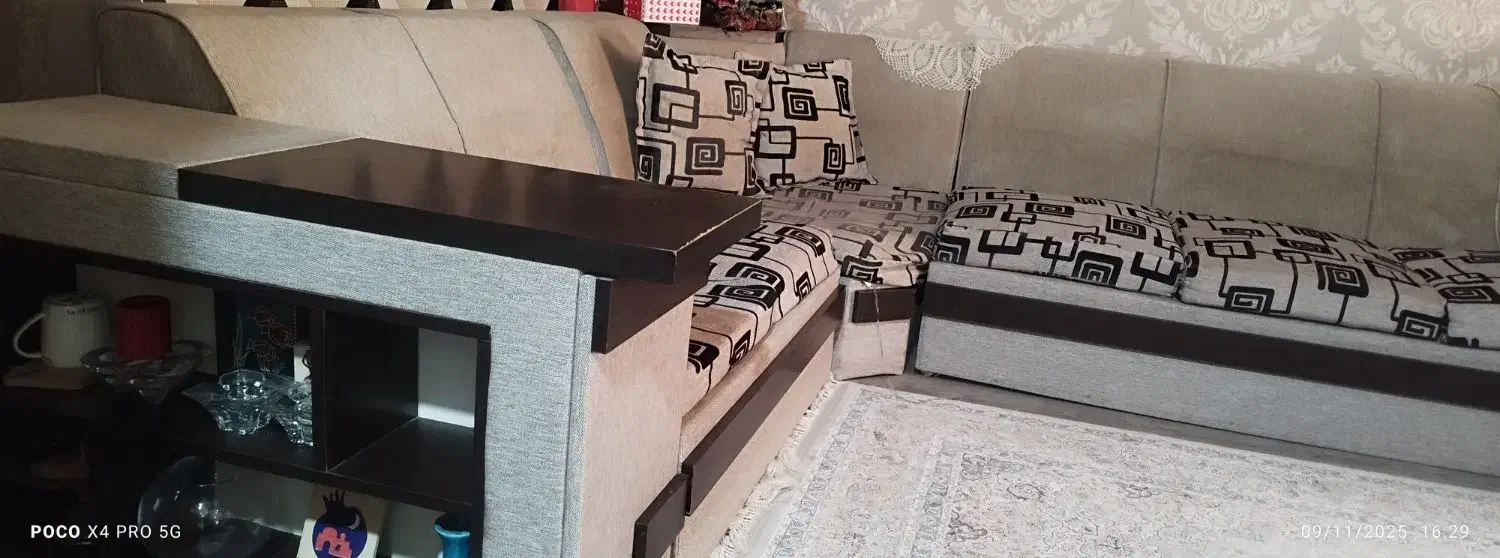 مبل ال به همراه دراور اینه دار پنج میلیون تومان|مبلمان خانگی و میز عسلی|فردیس, شهرک ناز|دیوار