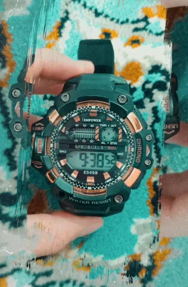 ساعت مچی|ساعت|الیگودرز, |دیوار