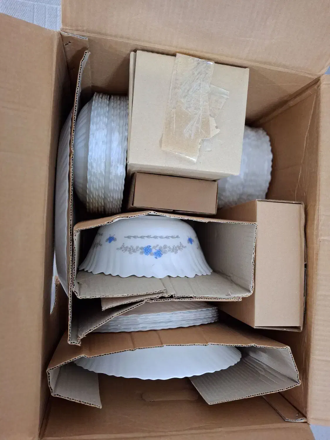 سرویس ارکوپال 87پارچه|ظروف سرو و پذیرایی|بوشهر, |دیوار