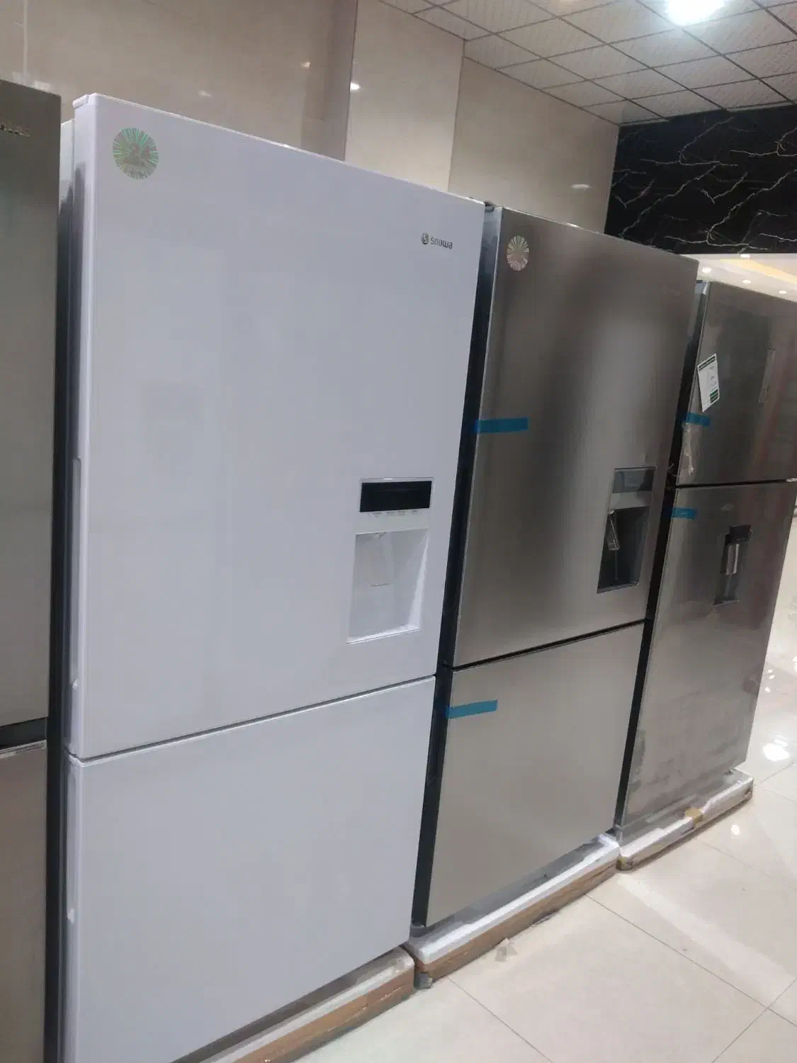 یخچال فریزر پایین اسنوا|یخچال و فریزر|قم, گلزار|دیوار