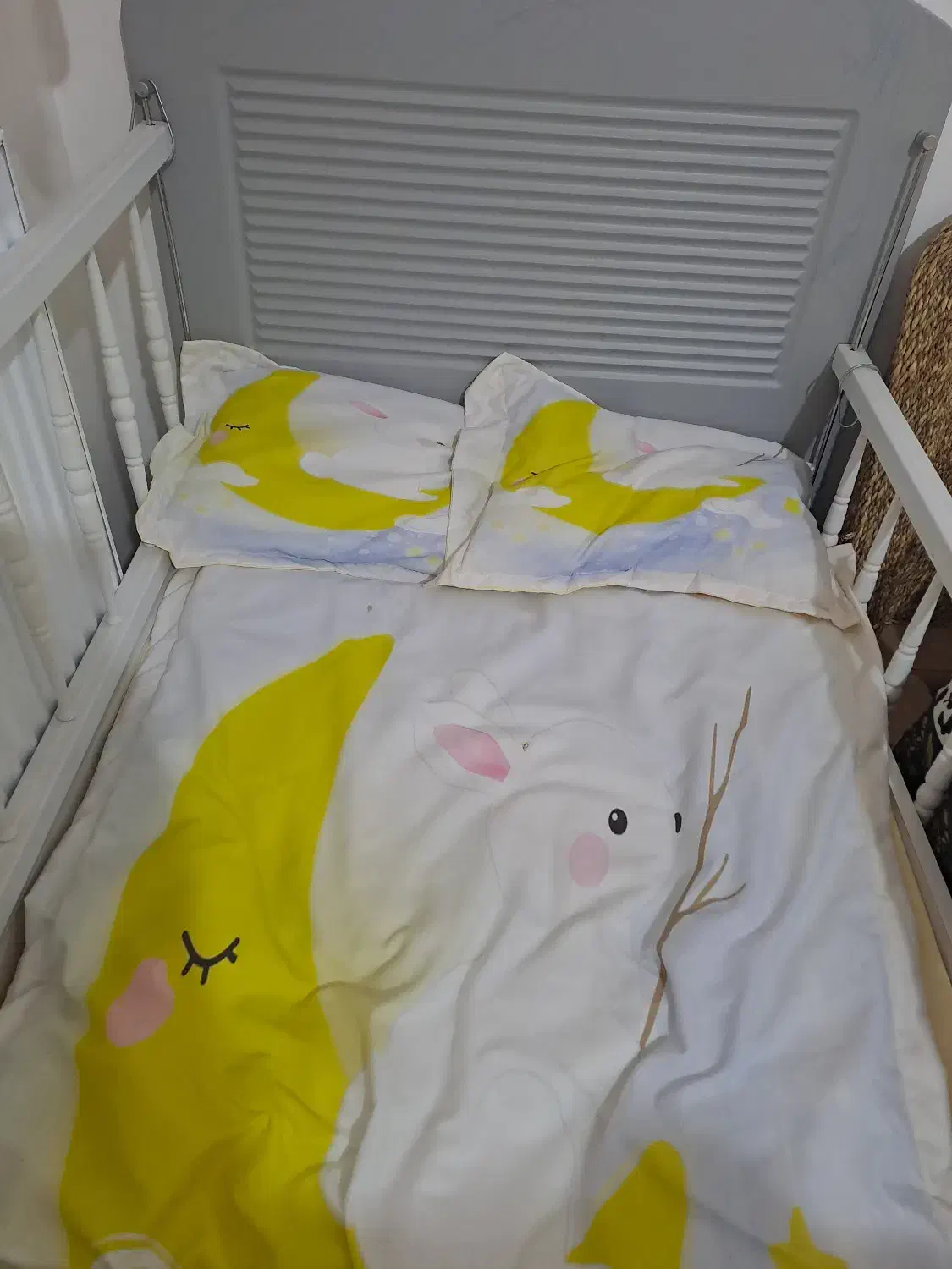 تخت وکمد نوزادنوجوان|تخت و سرویس خواب|مهاباد (آذربایجان غربی), |دیوار