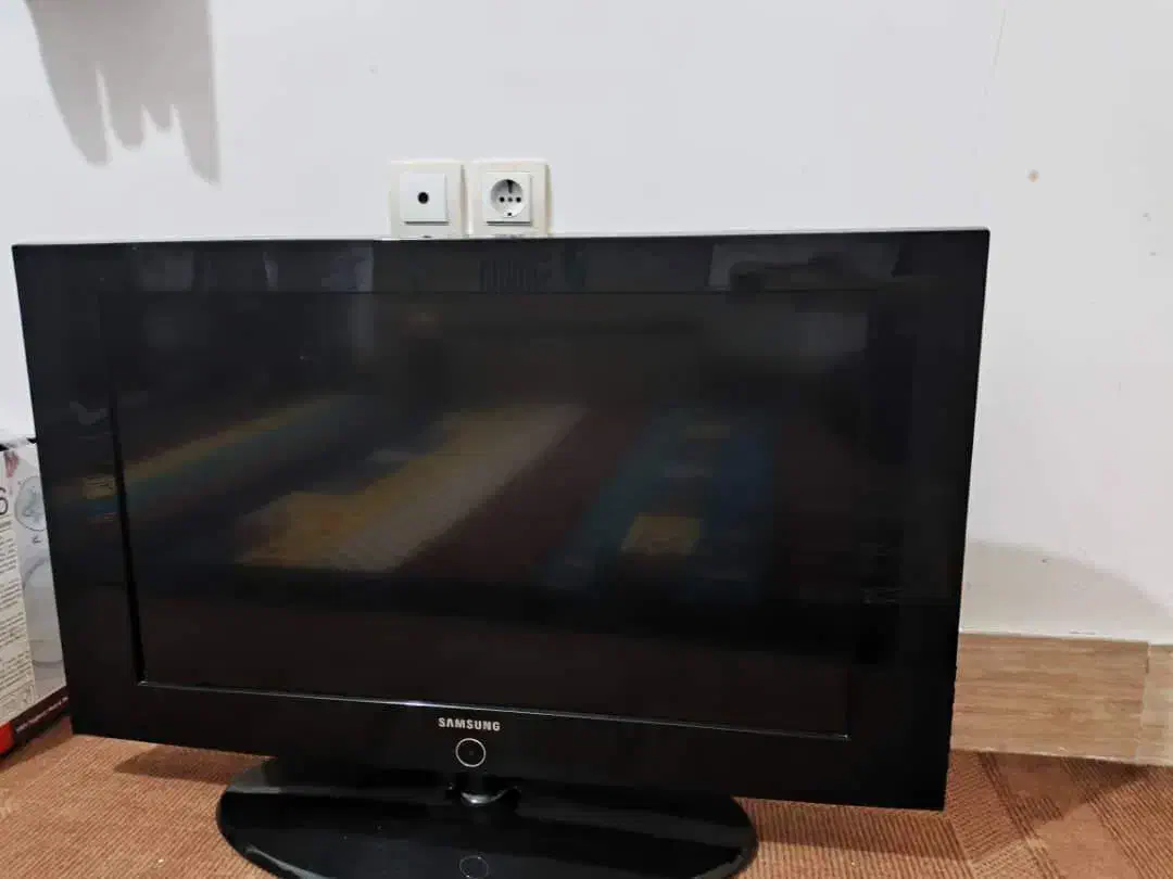 ال سی دی ۳۲ اینچ|تلویزیون و پروژکتور|جم, |دیوار