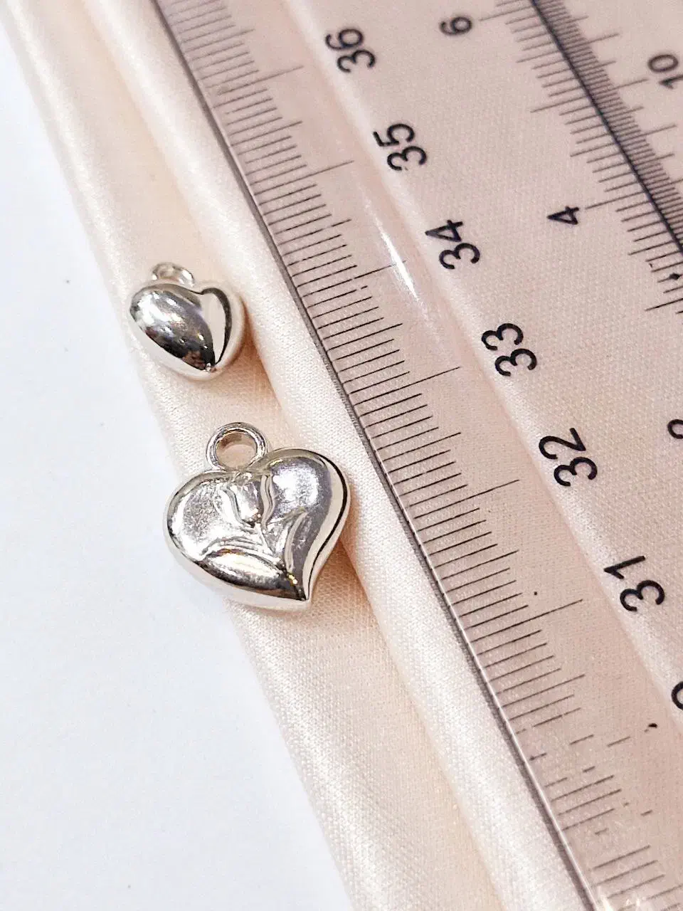 اکسسوری+جایزه|بدلیجات|قم, چهل درخت‎|دیوار