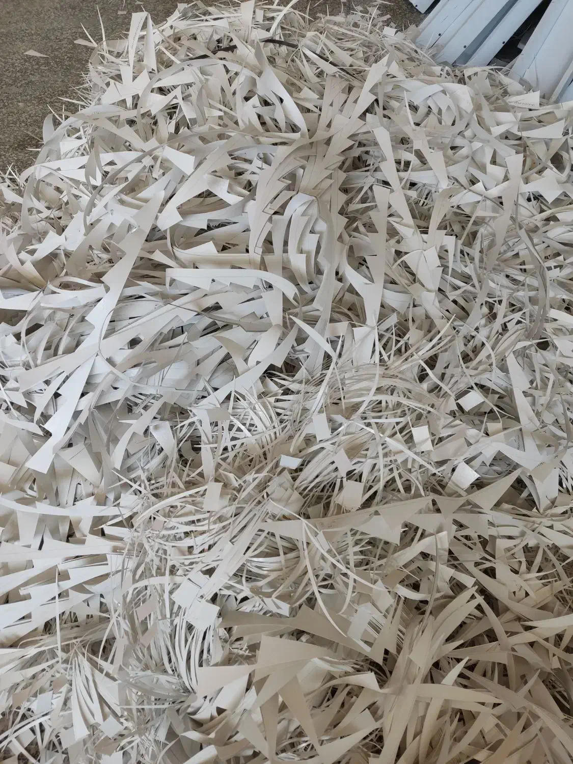 لیوان کاغذی خرید ضایعات پوشال آستروک لیوان کاغذی|خدمات پیشه و مهارت|شیراز, سلطان آباد|دیوار