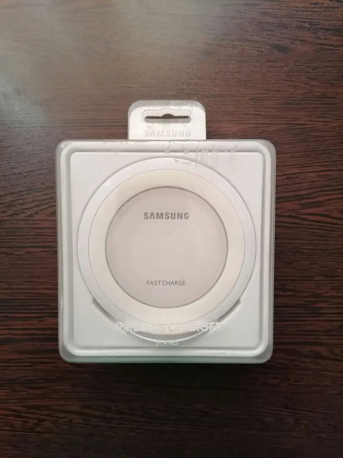 فست شارژ وایرلس سامسونگ Samsung Fast & Wireless|لوازم جانبی موبایل و تبلت|تهران, شهرک فردوس (حسینی)|دیوار