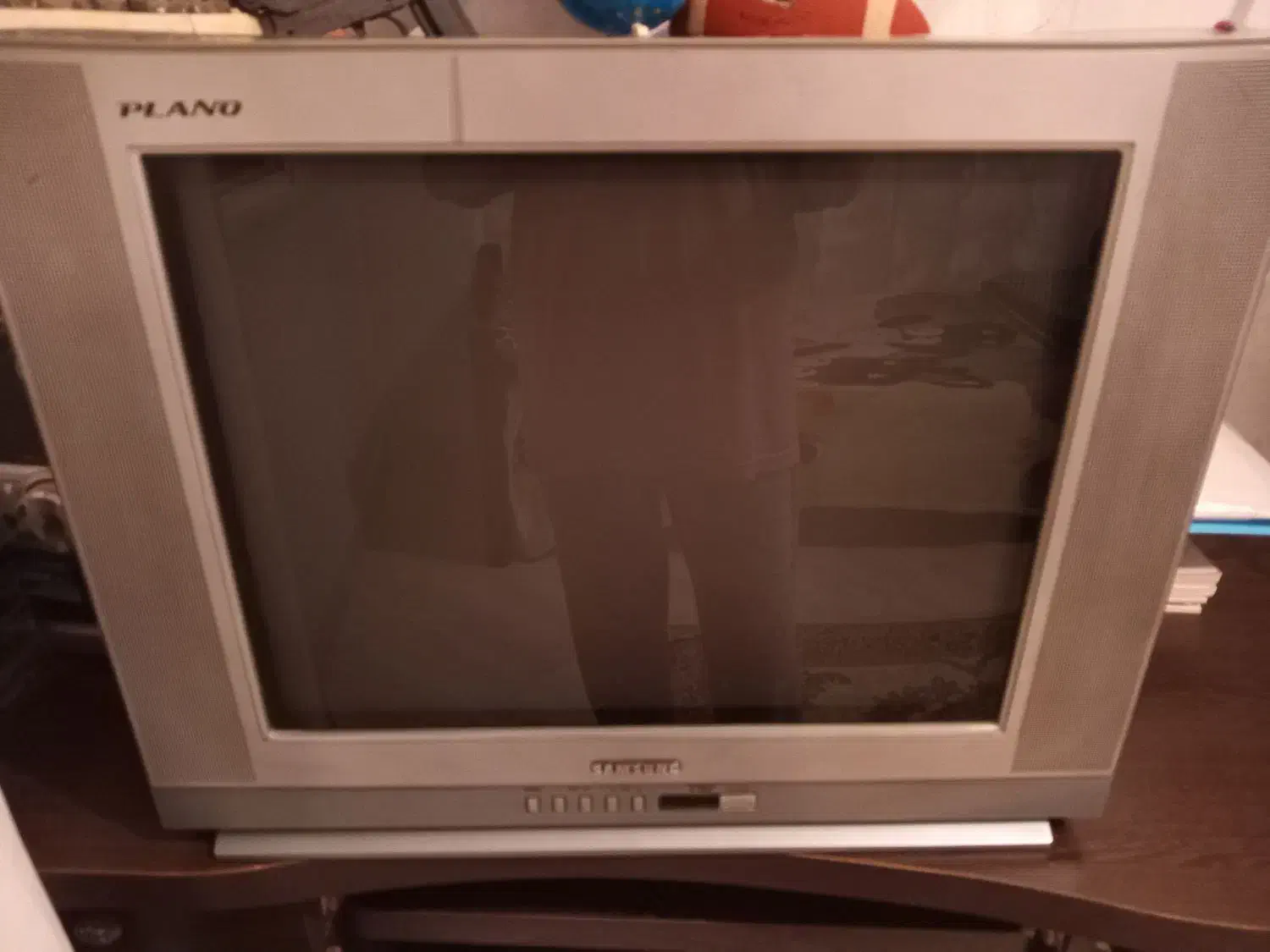 تلویزیون PLAND(SAMSUNG)|تلویزیون و پروژکتور|پرند, فاز ۱|دیوار