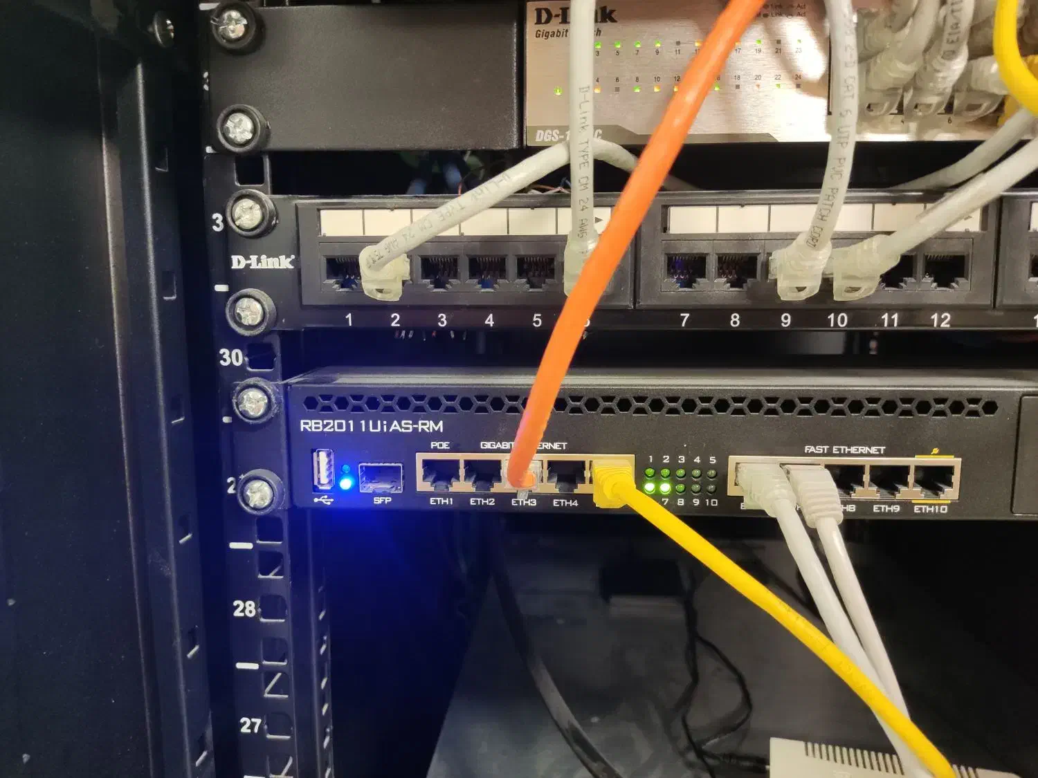 خدمات کامپیوتر و شبکه|خدمات رایانهای و موبایل|مشهد, اقبال|دیوار