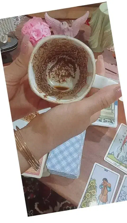 فال قهوه تاروت/قویترین تضمینی، فوق حرفه ای|خدمات پذیرایی، مراسم|کرمان, |دیوار