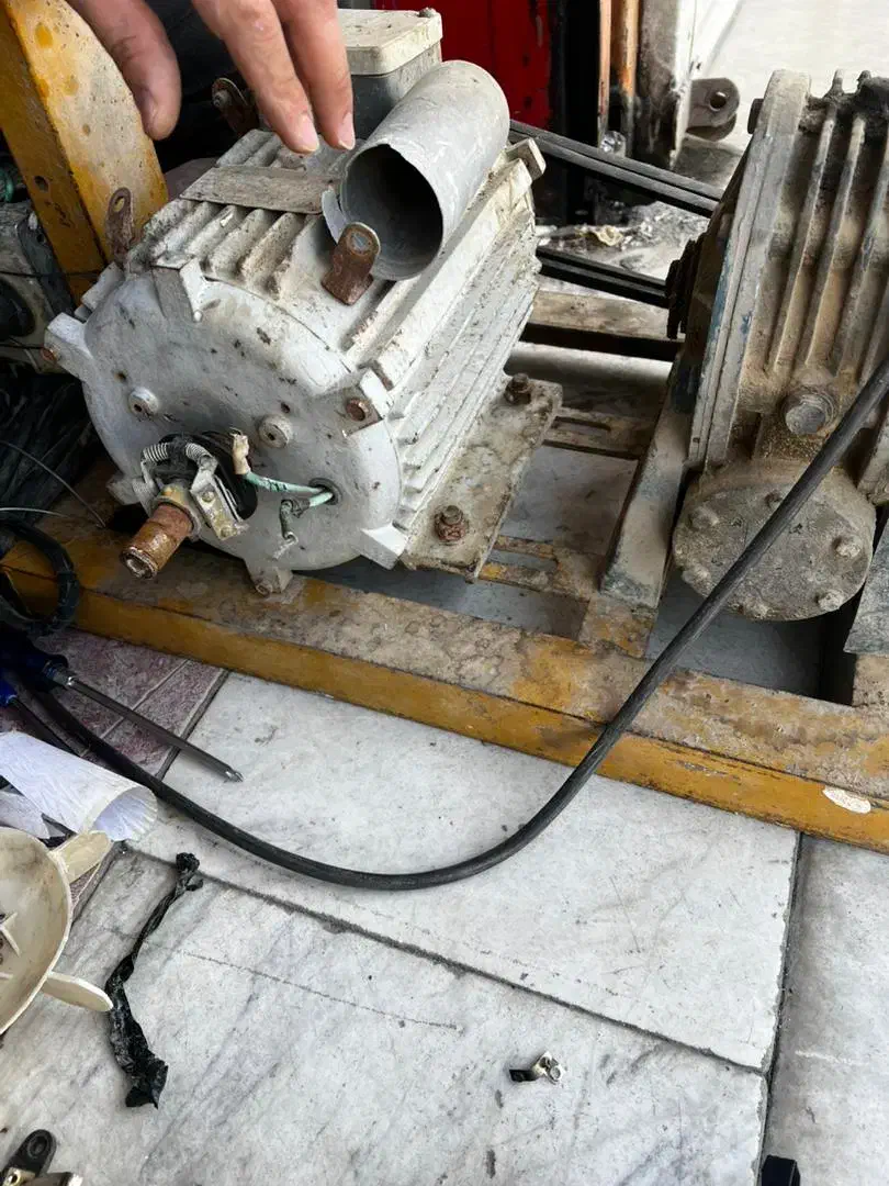 تعمیر و سیم پیچی انواع بالابر و پمپ اب|خدمات پیشه و مهارت|کرمانشاه, |دیوار