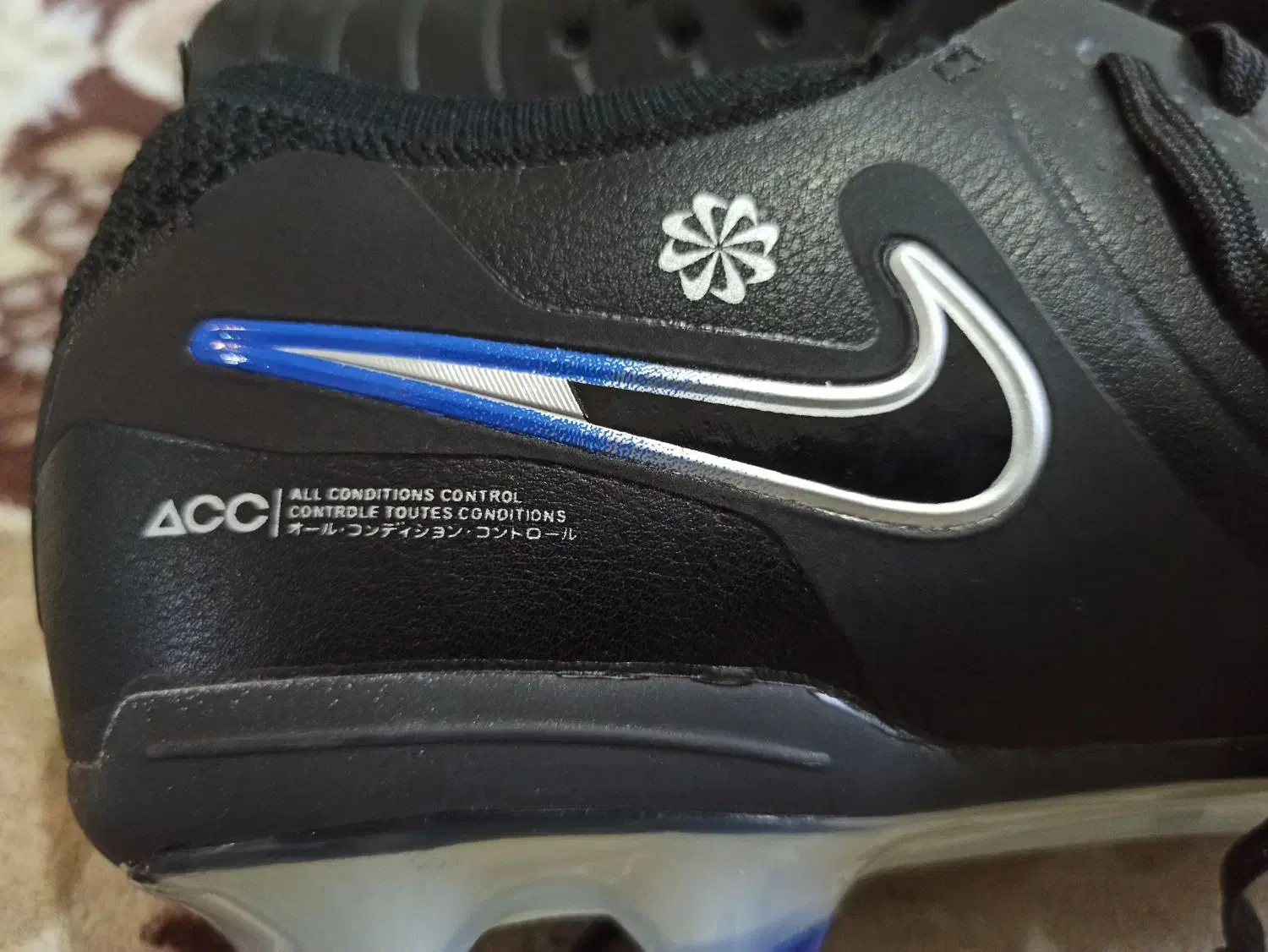 کفش نایک تمپو اصل بوسنی سایز 44|کیف، کفش، کمربند|بوشهر, |دیوار