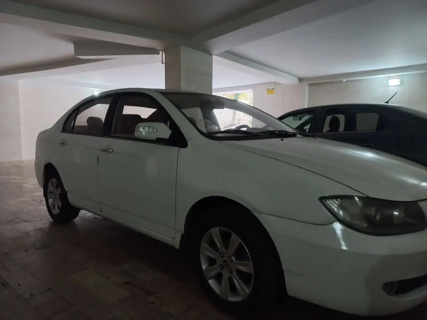 لیفان ۶۲۰ ۱۸۰۰ سی سی|خودرو سواری و وانت|تهران, حافظیه|دیوار