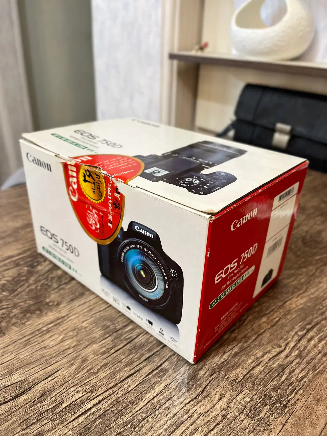 دوربین Canon 750D به همراه لنز 18-135mm برای فروش|دوربین عکاسی و فیلمبرداری|تهران, باغ فیض|دیوار
