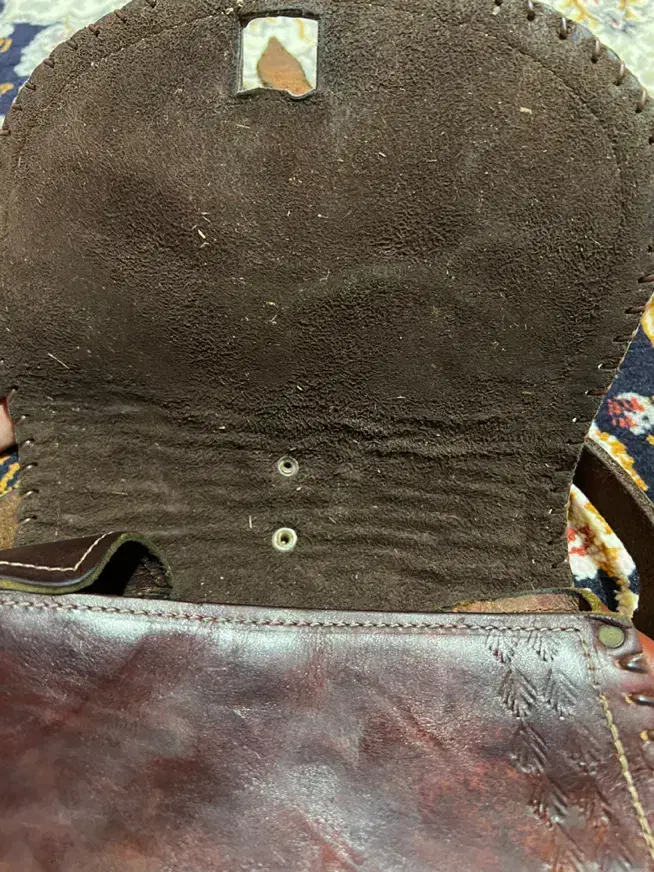 کیف چرم درجه یک قدیمی ضخیم|کیف، کفش، کمربند|فلاورجان, |دیوار