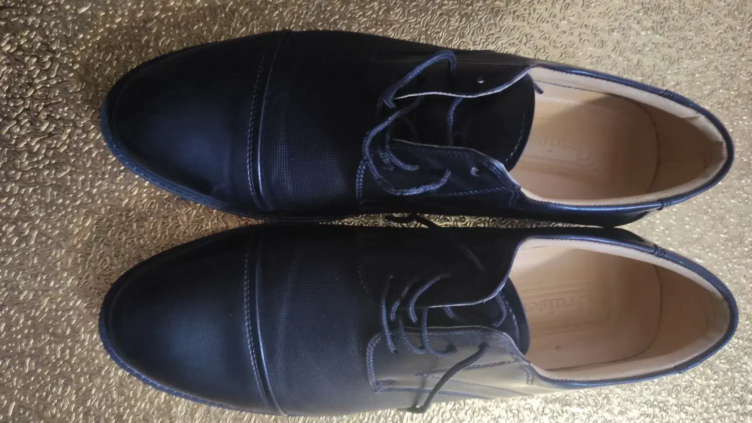 کفش نو اصلا استفاده نشده|کیف، کفش، کمربند|سمنان, |دیوار