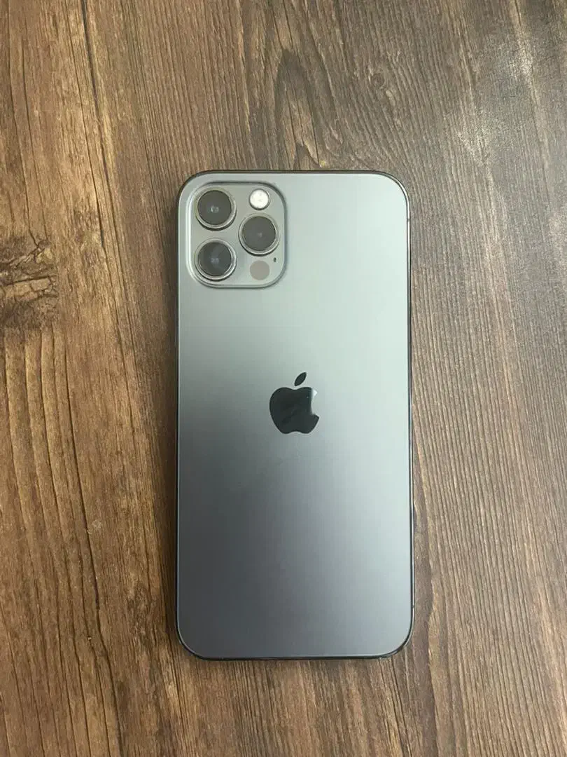 آیفون ۱۲ پرو مشکی|موبایل|اصفهان, خلجا|دیوار