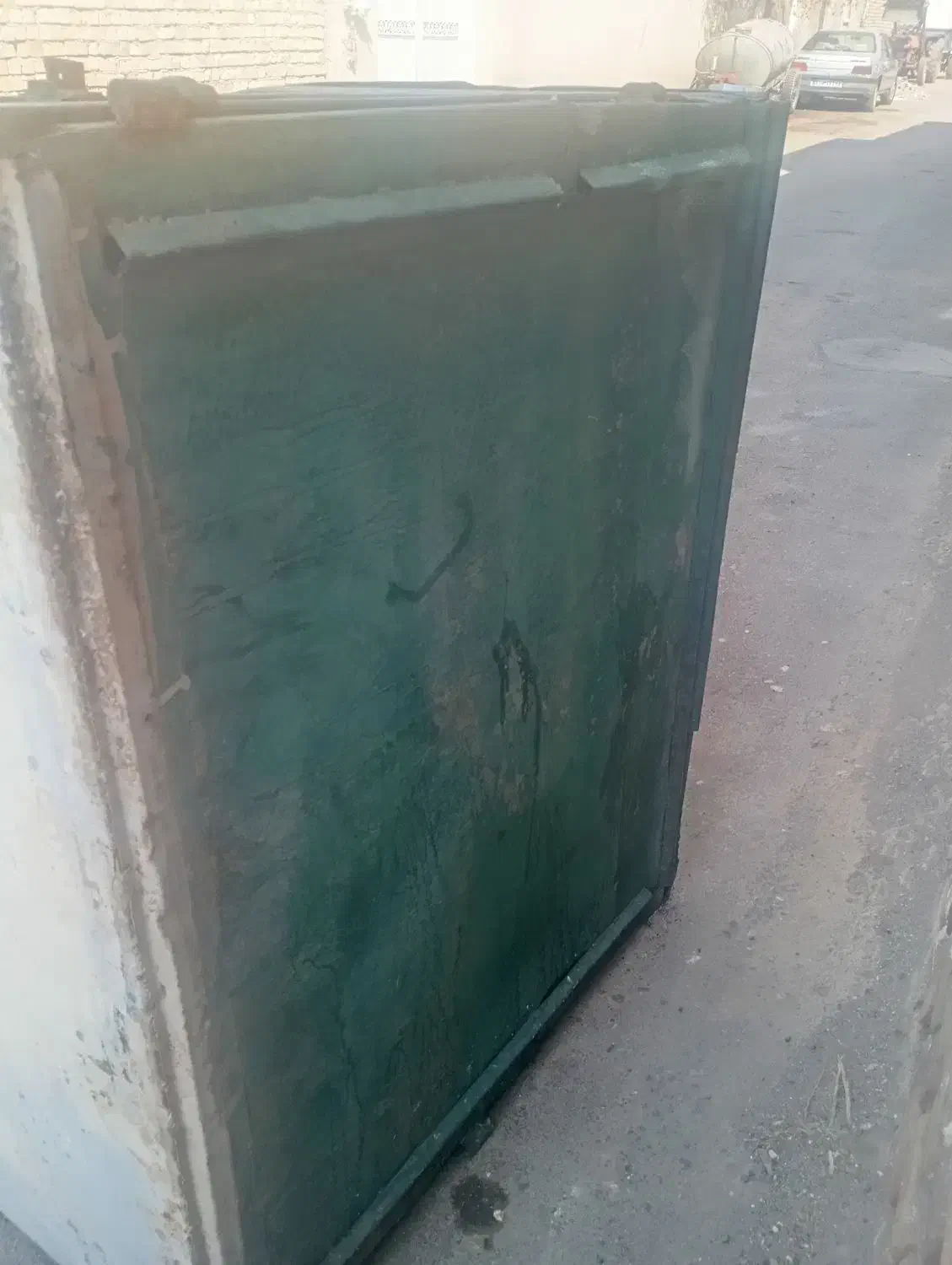 سوراخ اهنی کمد اهنی کبوتر|لوازم جانبی حیوانات|رفسنجان, |دیوار