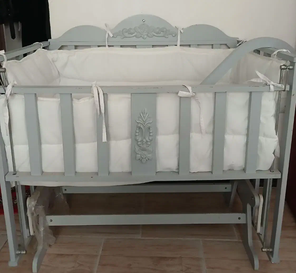 گهواره نوزاد|اسباب و اثاث بچه|بجنورد, |دیوار