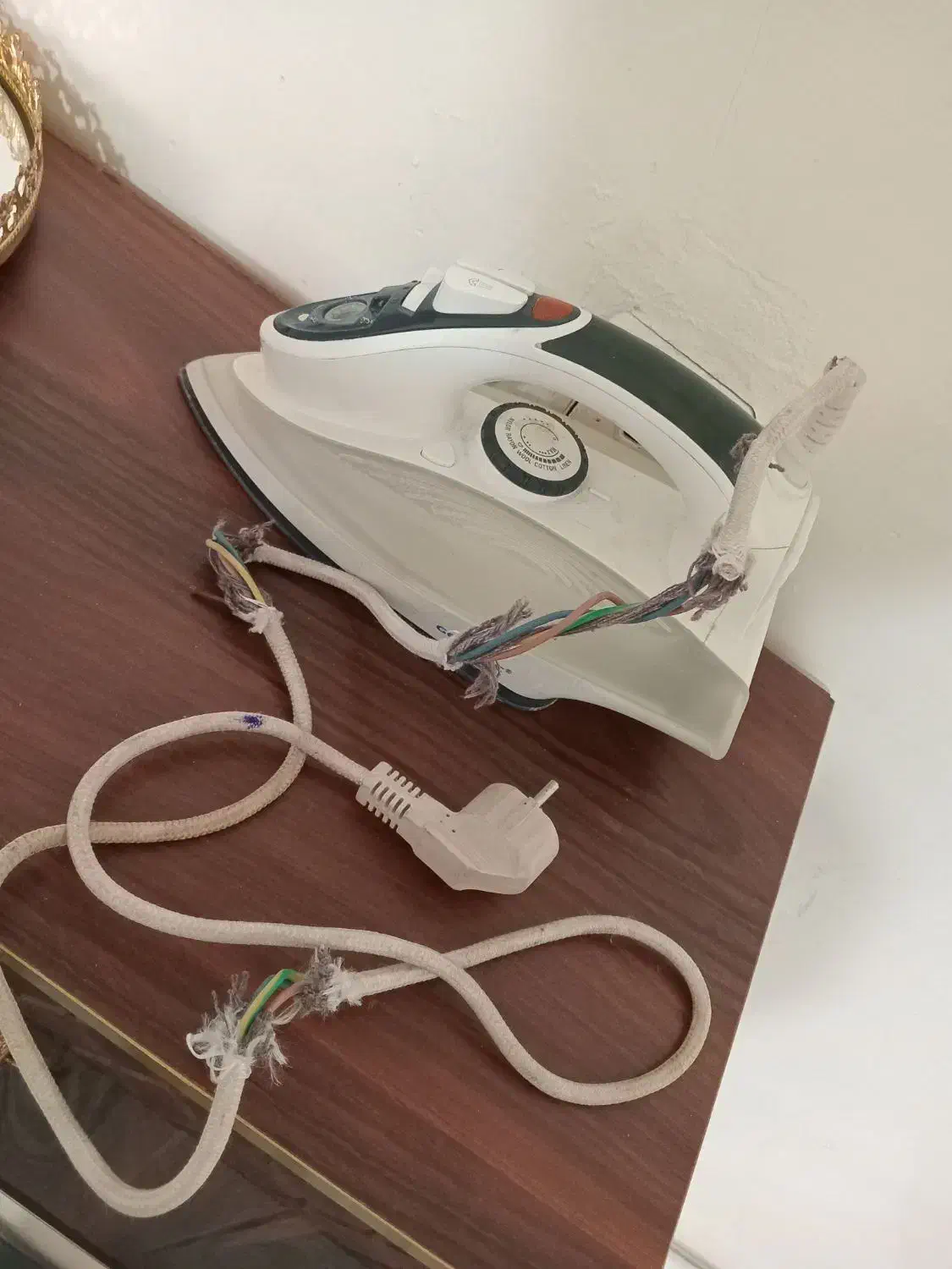 اتو|اتو و لوازم اتو|قدس, شهرقدس|دیوار