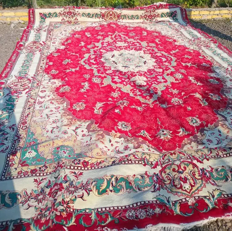 فرش ۱۲ متری|فرش|فومن, |دیوار