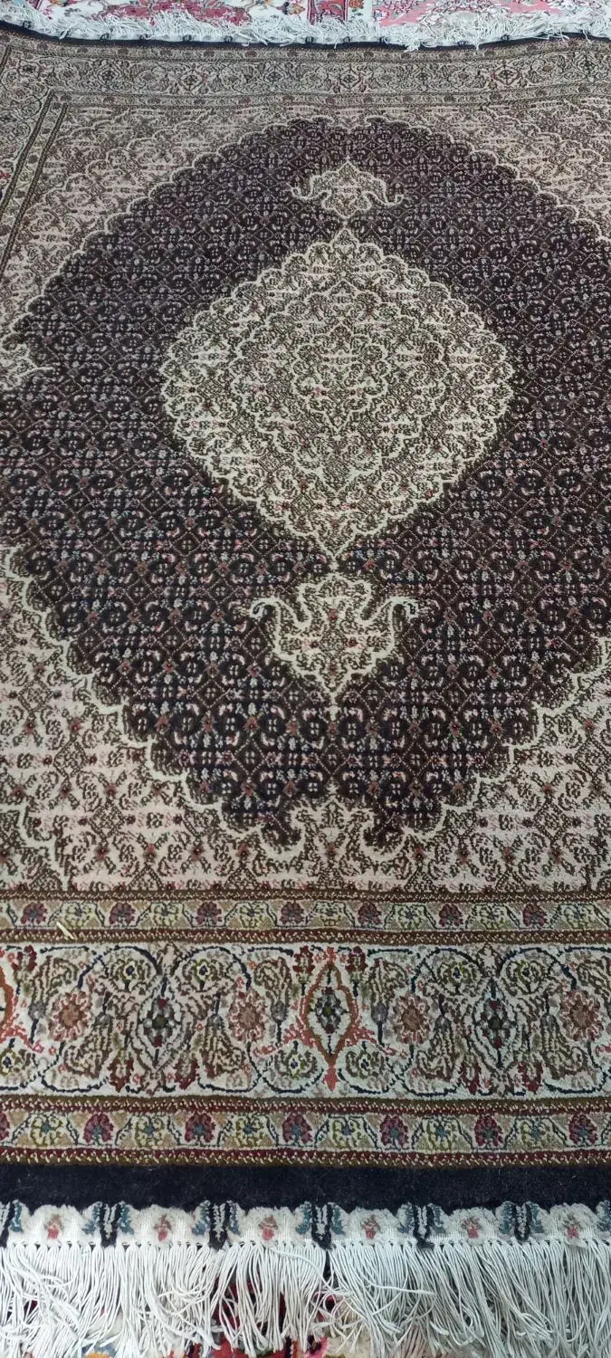 فرش دستبافت قالیچه رج ۴۰ ماهی درحدنو واقعی|فرش|تبریز, |دیوار