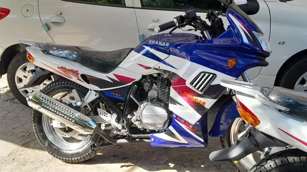 سجی  ژاپون|موتورسیکلت|فومن, |دیوار