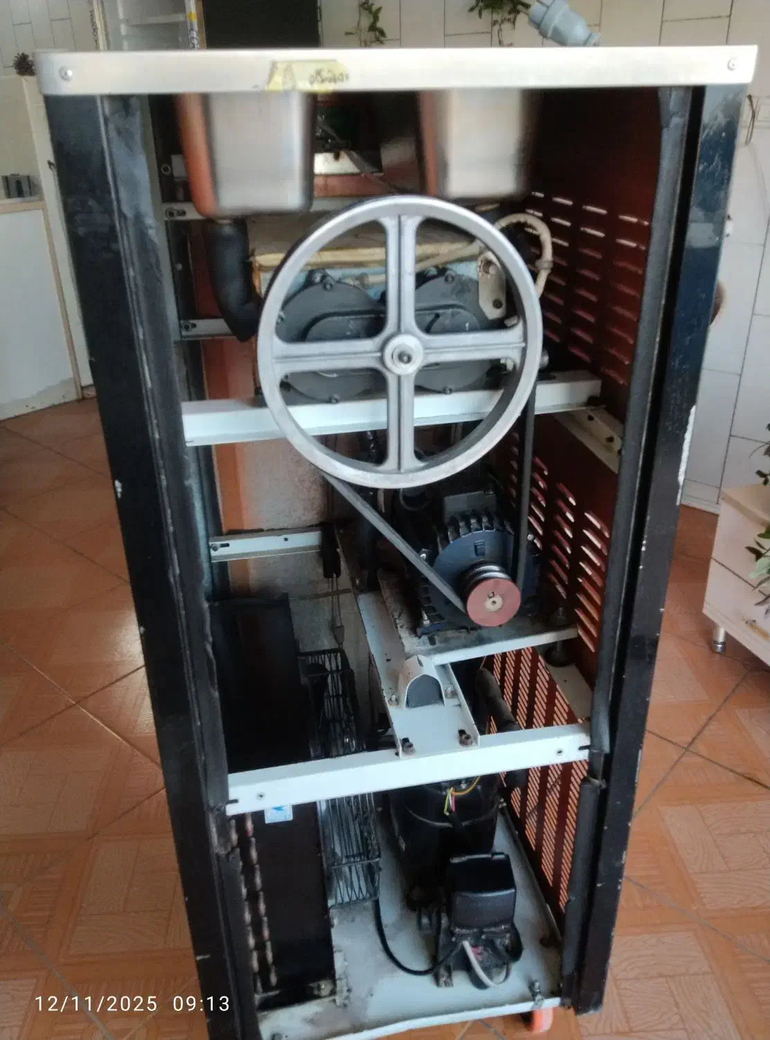 دستگاه بستنی ساز خارجی|کافیشاپ و رستوران|اردل, |دیوار