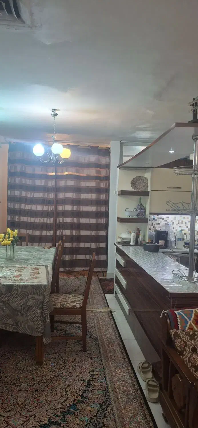 خانه ویلایی 100متری اکازیون چهار راه مصباح|اجارهٔ خانه و ویلا|کرج, شهرک فهمیده|دیوار