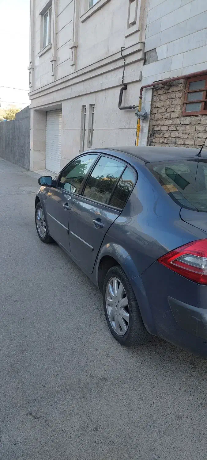 مگان ۲۰۰۰ اتومات|خودرو سواری و وانت|بجنورد, |دیوار