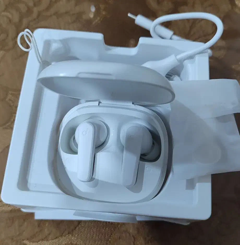 هندزفری بلوتوثی انکرR50i|لوازم جانبی موبایل و تبلت|اردبیل, |دیوار