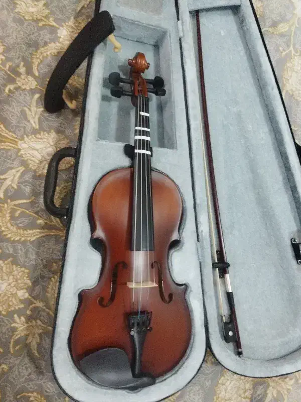 ویولن 3/4مدل MH student|ویولن|اصفهان, ناصرخسرو|دیوار