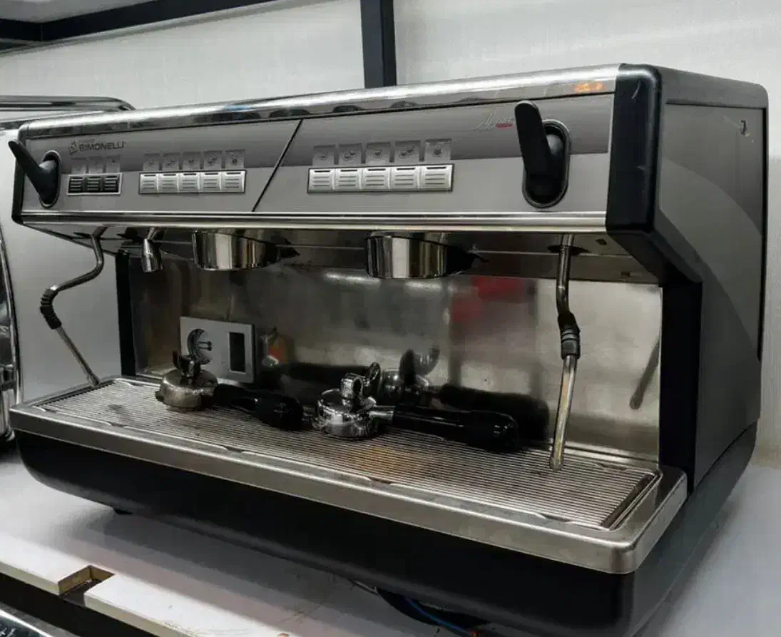 دستگاه سیمونلی آپیا 2 مدل 2018|کافیشاپ و رستوران|گرگان, |دیوار