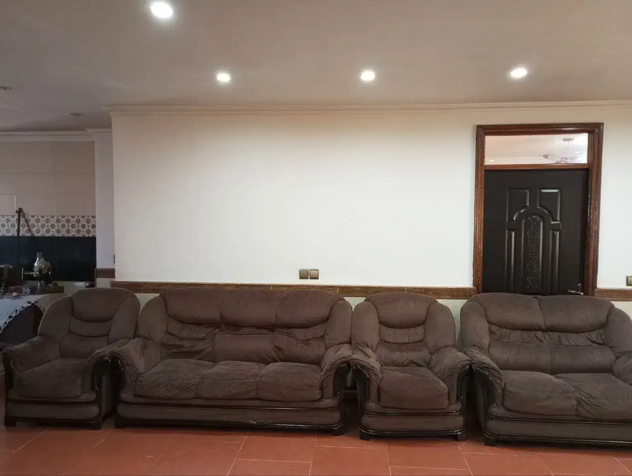 مبل شیک هفت نفره|مبلمان خانگی و میز عسلی|جویبار, |دیوار