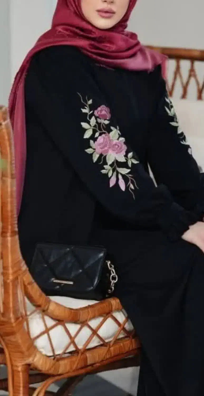 عکاس و مدلینگ حجاب استایل دارنده گوشی آیفون|استخدام هنری و رسانه|رشت, دباغیان|دیوار