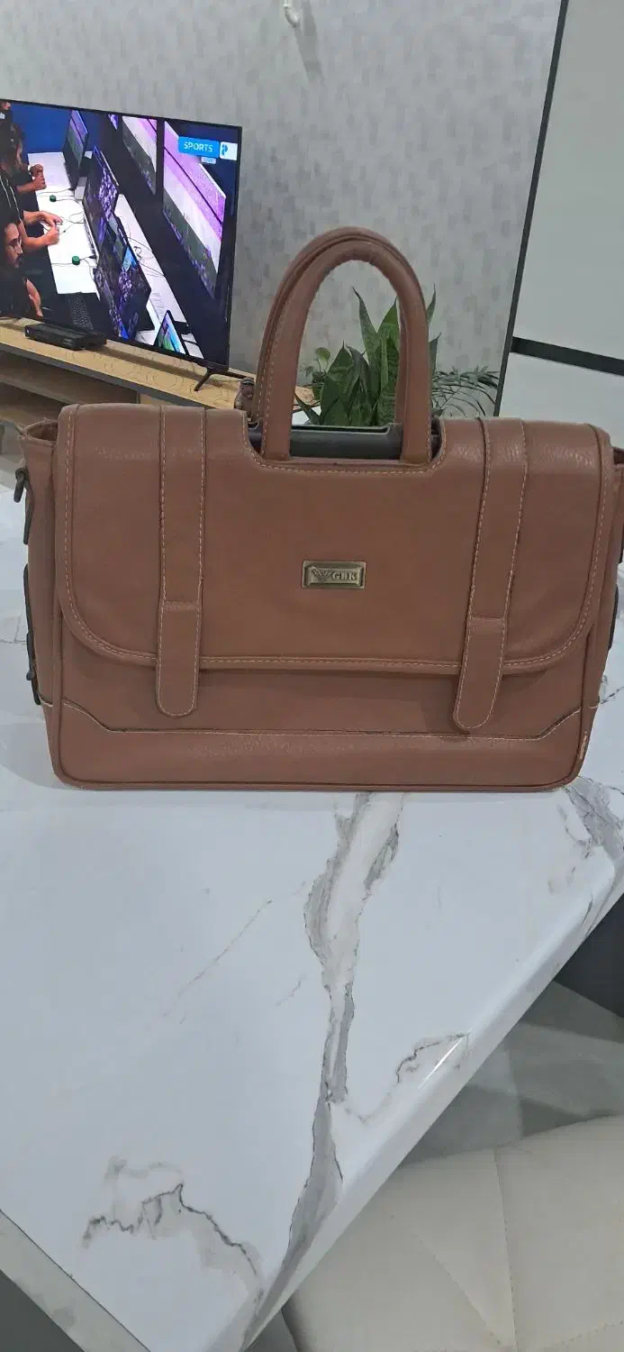 کیف لپ تاپ واداری|کیف، کفش، کمربند|کرج, باغستان|دیوار