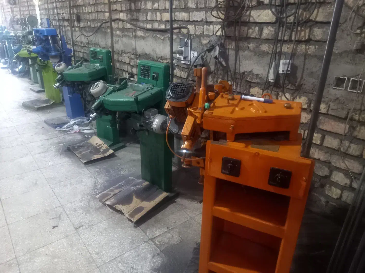 اره تیزکنی ابراهیمی|ماشینآلات صنعتی|قم, بیست متری ولیعصر|دیوار