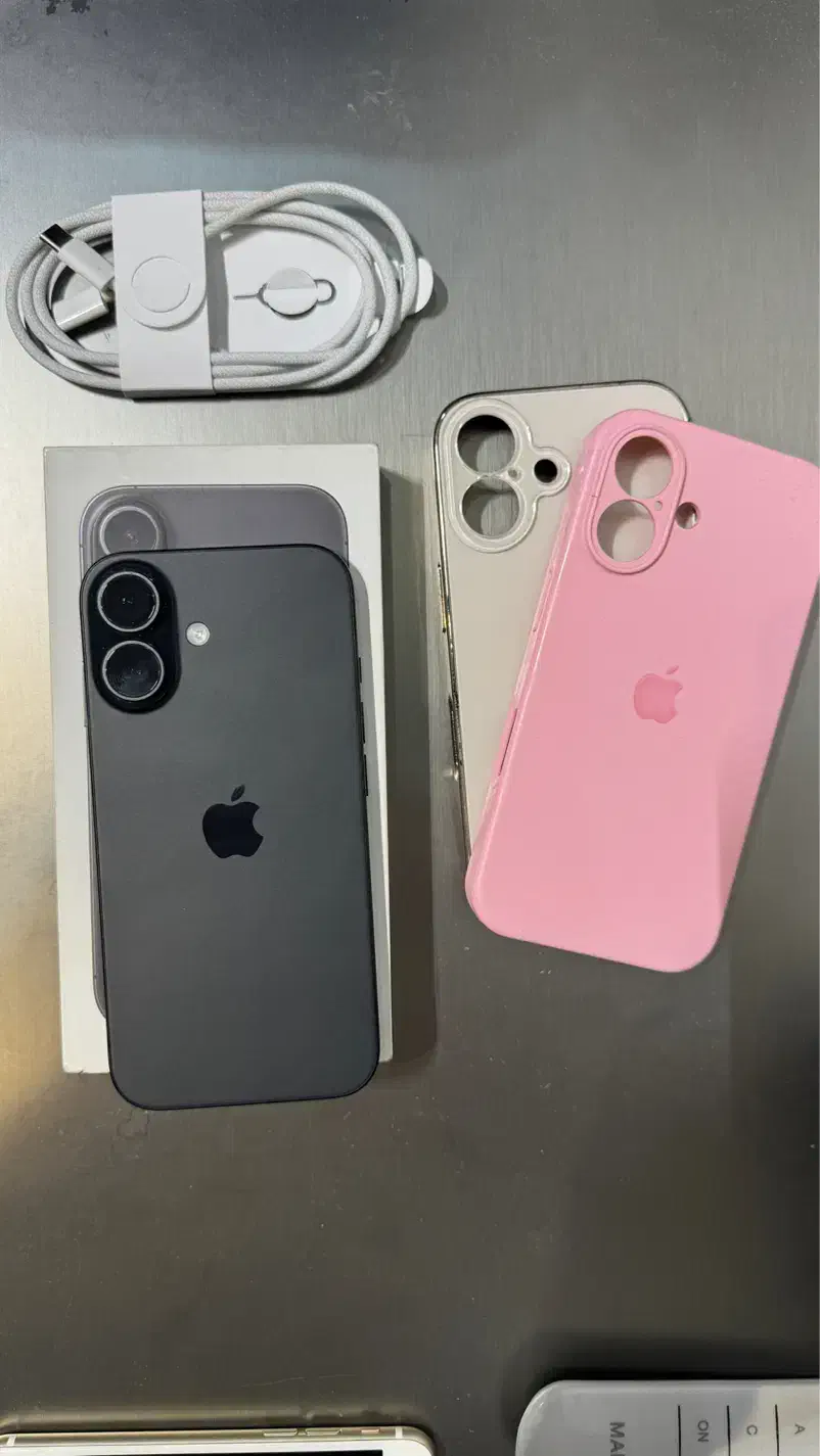 ایفون۱۶نرمال(۱۵بارشارژ)|موبایل|کرج, گوهردشت|دیوار