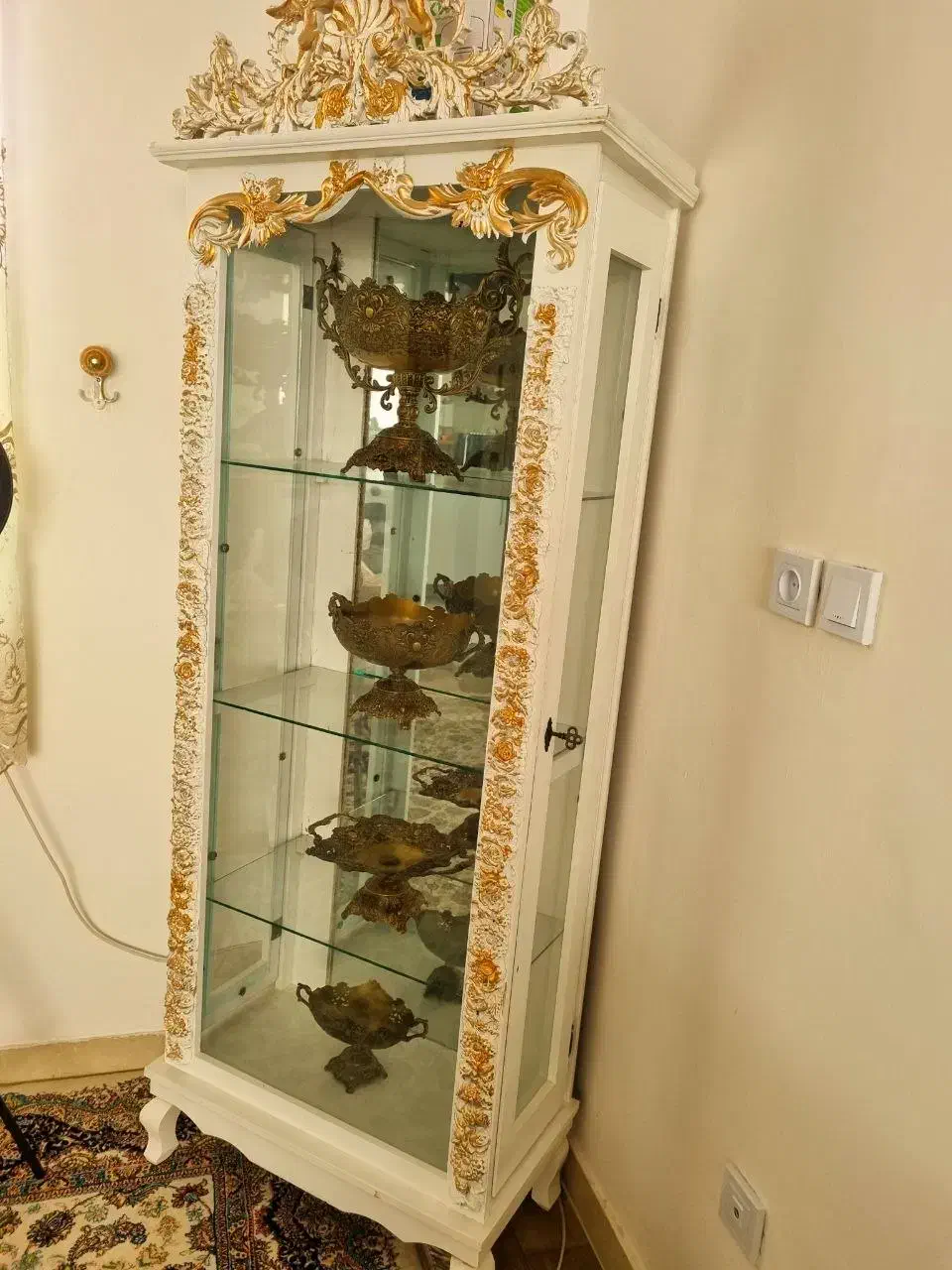 بوفه سفید طلایی|بوفه، ویترین، کنسول|کنگاور, |دیوار