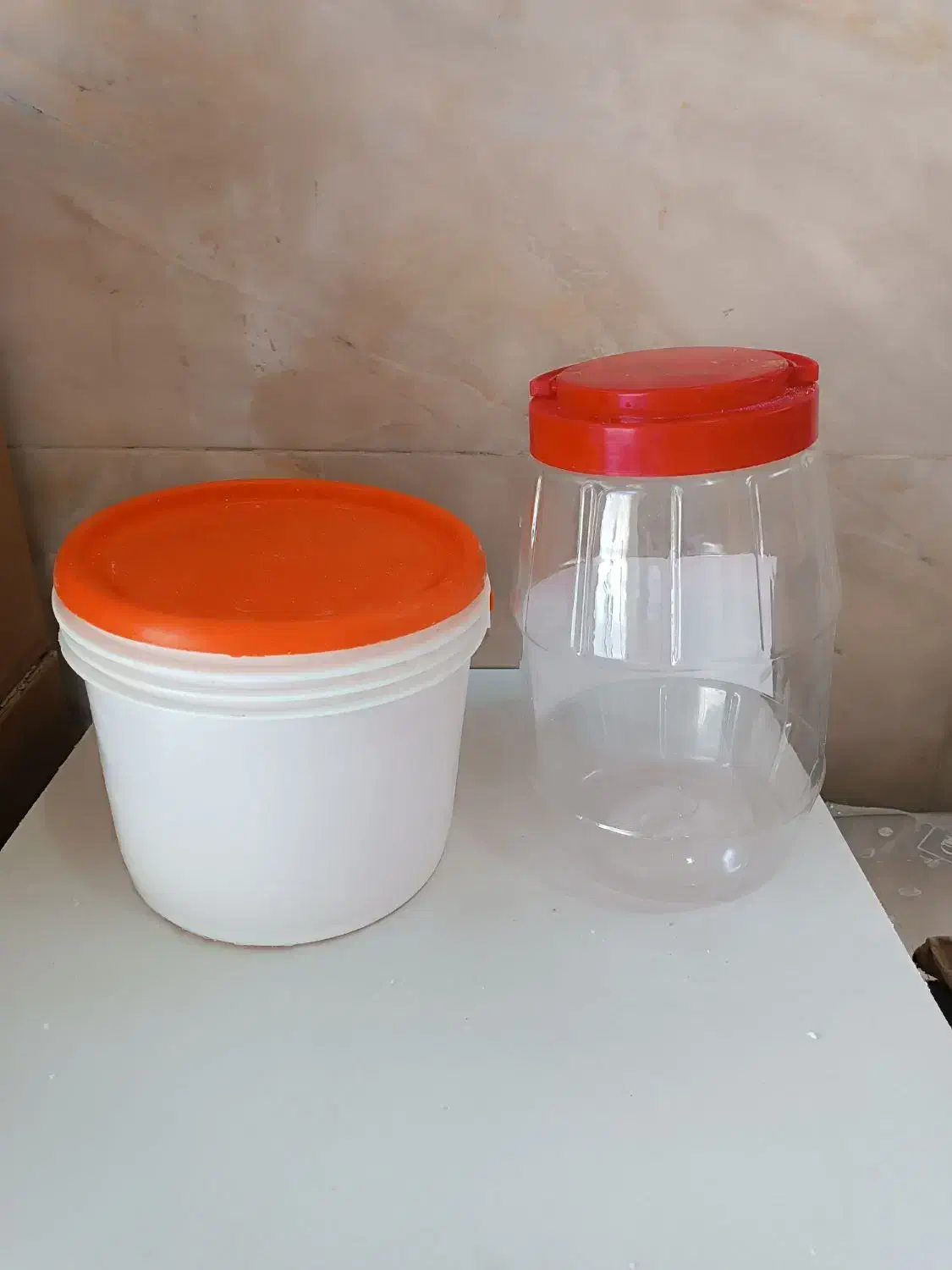 سطل و دبه|ظروف نگهدارنده، پلاستیکی، یکبارمصرف|کاشمر, |دیوار