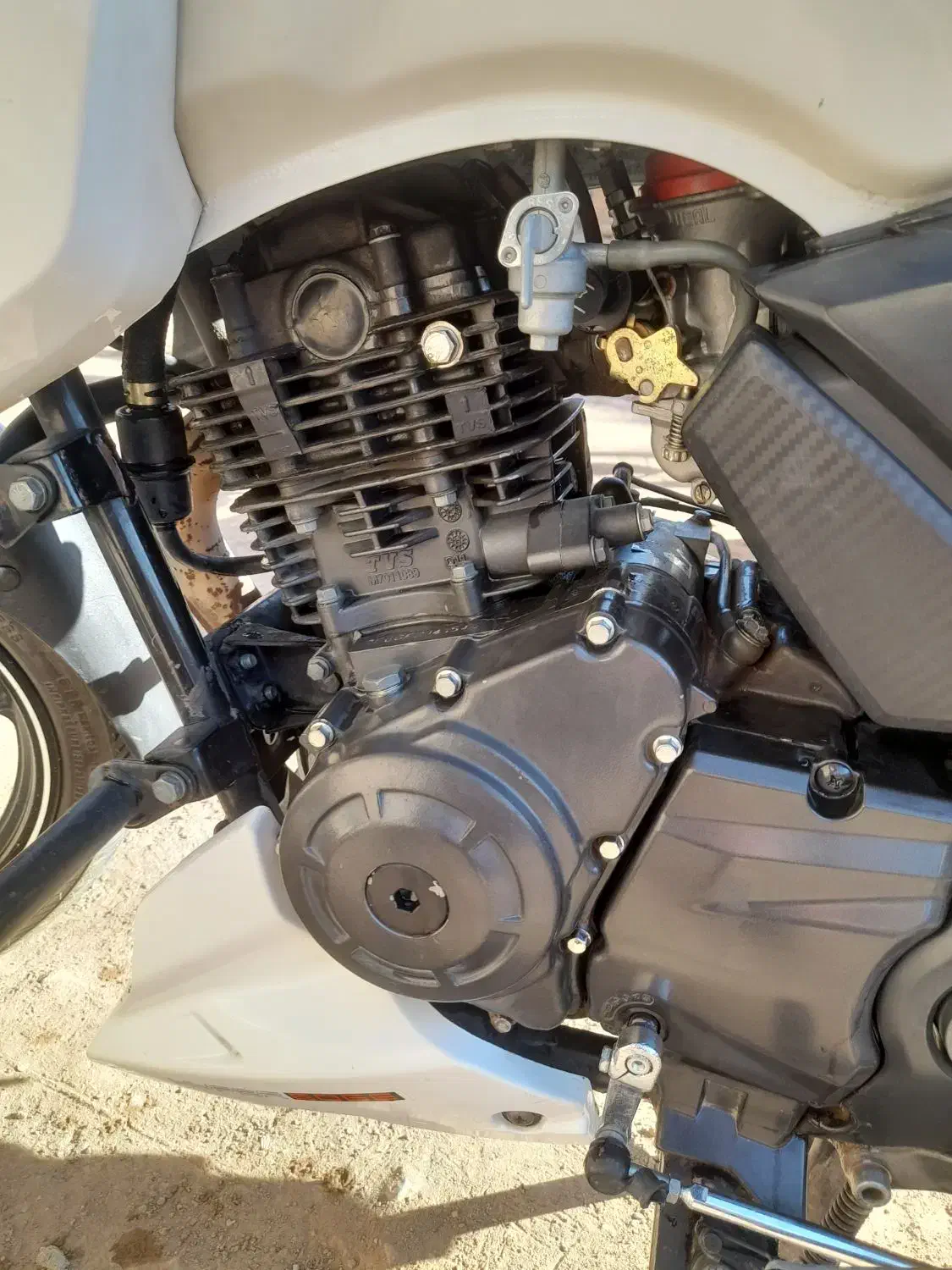 اپاچی ۱۸۰ مدل ۹۴ فوق العاده سالم|موتورسیکلت|سبزوار, توحیدشهر|دیوار