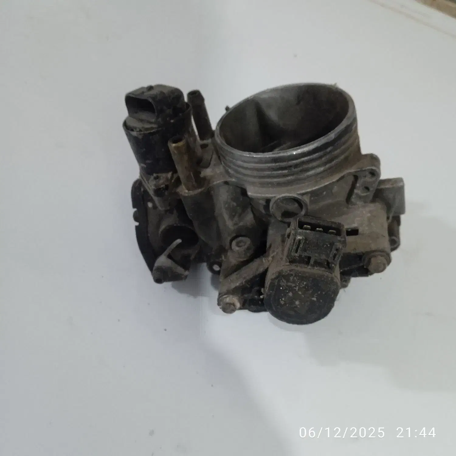 لوازم ماشین درحد نو|قطعات یدکی و لوازم جانبی|اهواز, کوی پیروزی|دیوار