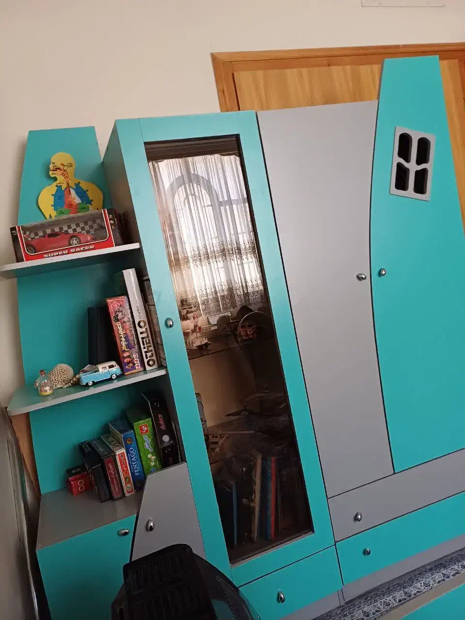 سرویس اتاق کودک و نوجوان|تخت و سرویس خواب|اصفهان, کوی ولی عصر|دیوار