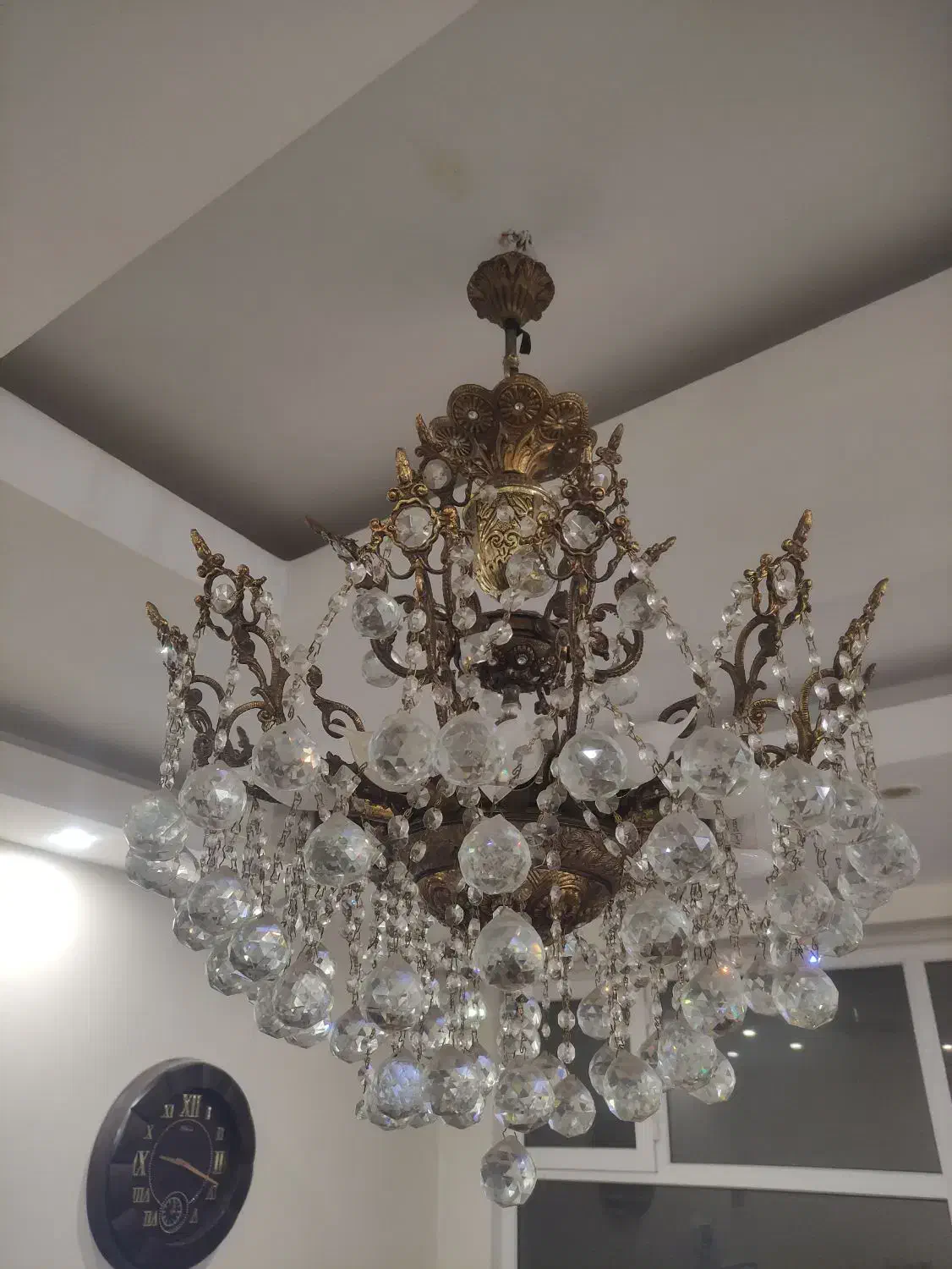 لوستر طرح برنجی 14 شاخه درحد نو|لوستر و چراغ آویز|فردیس, شهرک شهید حسینی|دیوار