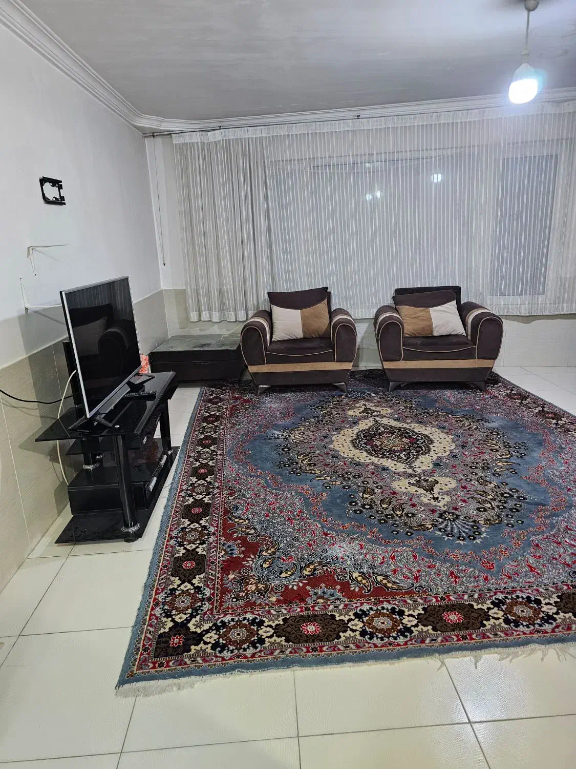 اجاره هفتگی ماهانه|اجارهٔ کوتاه‌مدت آپارتمان و سوئیت|همدان, |دیوار