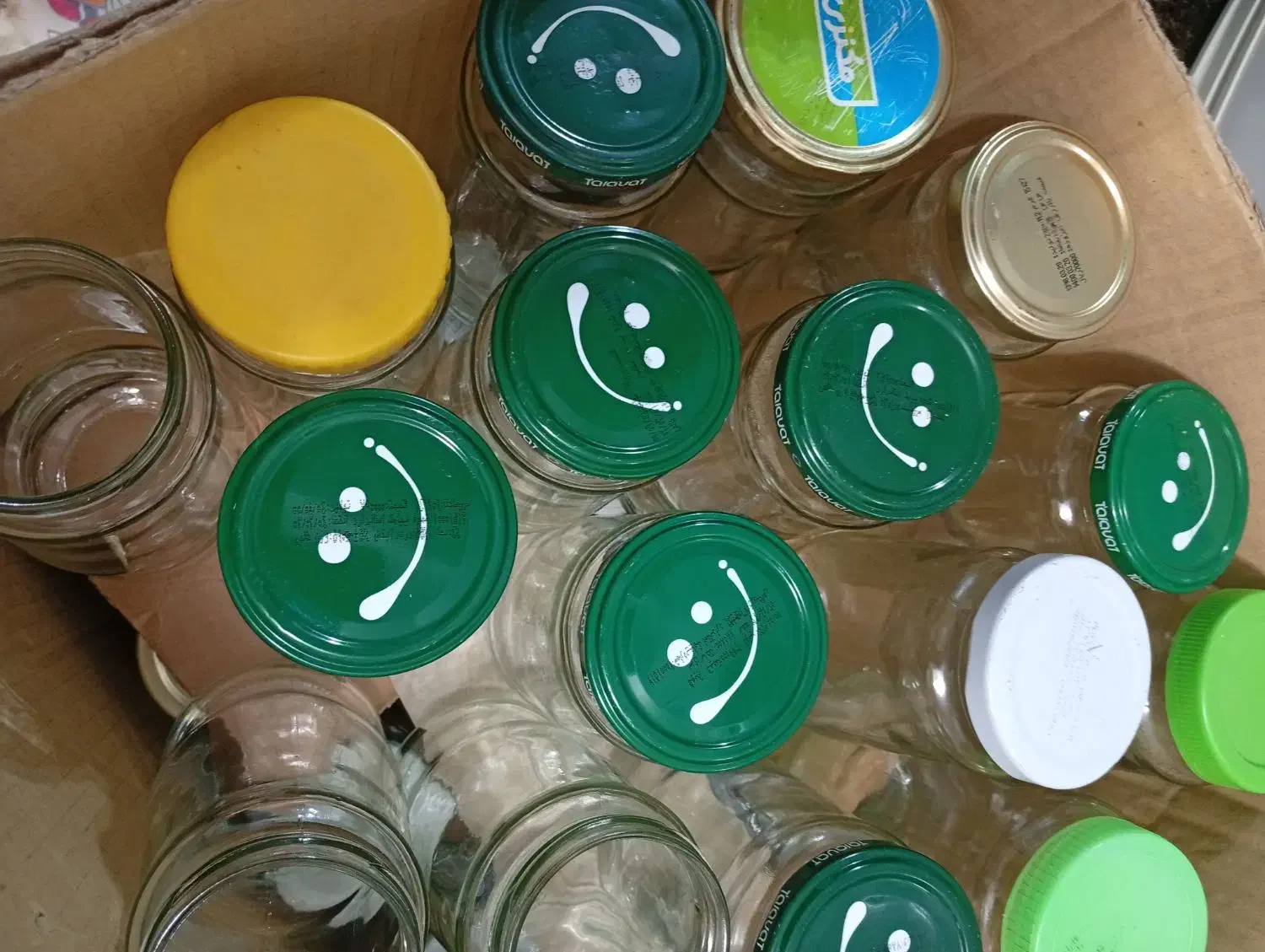 شیشه خالی|ظروف نگهدارنده، پلاستیکی، یک‌بارمصرف|اردبیل, |دیوار