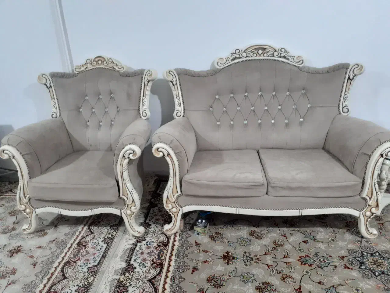 مبل ۷نفره و۵عددصندلی نهارخوری|مبلمان خانگی و میز عسلی|مریوان, |دیوار